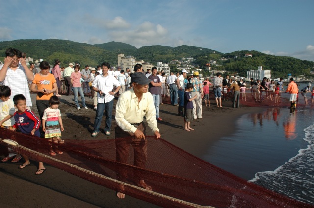 観光地引網体験３