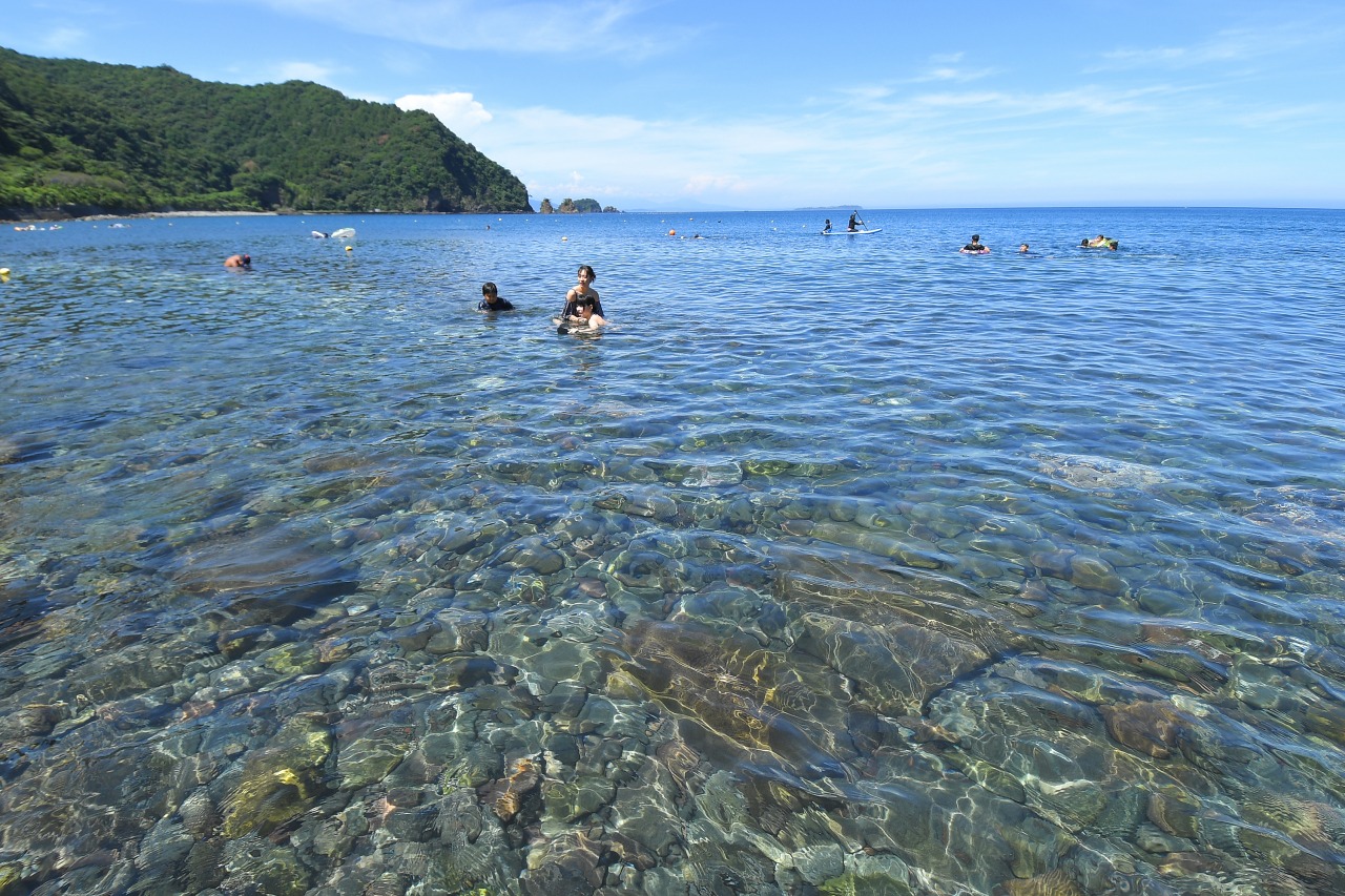 川奈海水浴場 伊豆 伊東観光ガイド 伊東の観光 旅行情報サイト